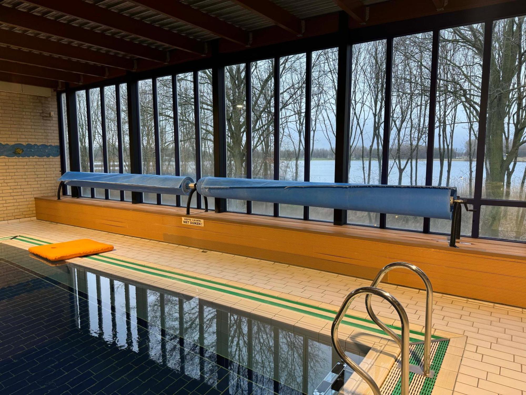 Supergezellig Vakantiehuis Met Hele Grote Tuin Bij Nijmegen Ewijk Exterior photo