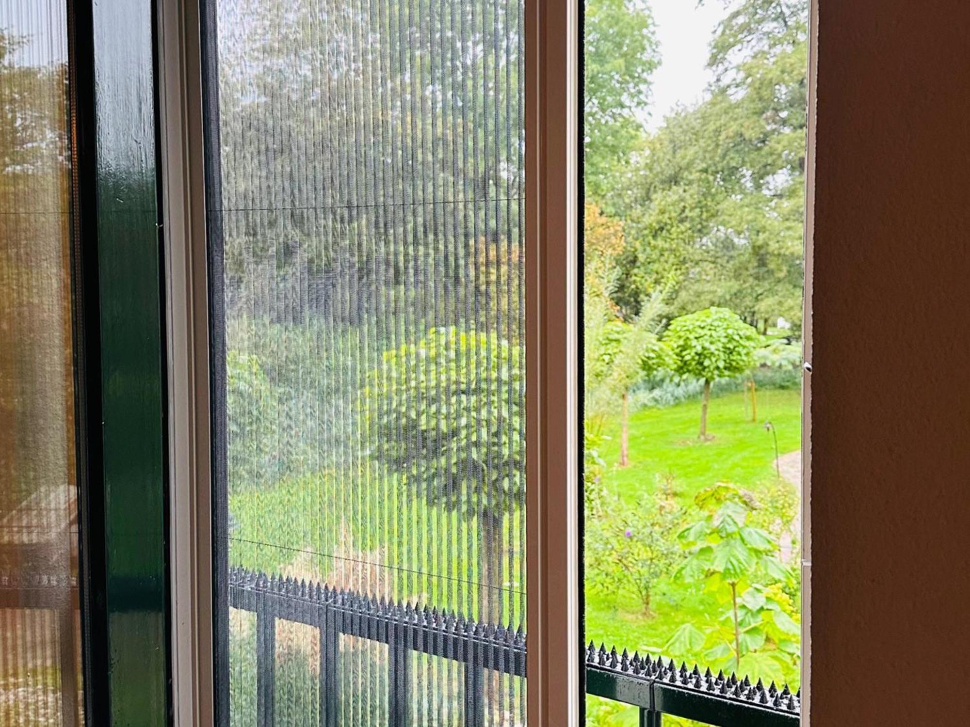 Supergezellig Vakantiehuis Met Hele Grote Tuin Bij Nijmegen Ewijk Exterior photo